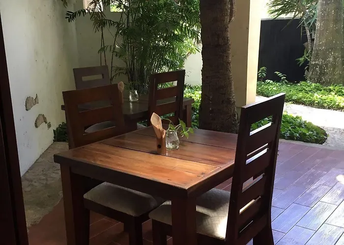 Mi Casa En *